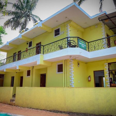 Green Field View Hotel Candolim Luaran gambar